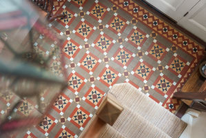 Entrance Hall- click for photo gallery